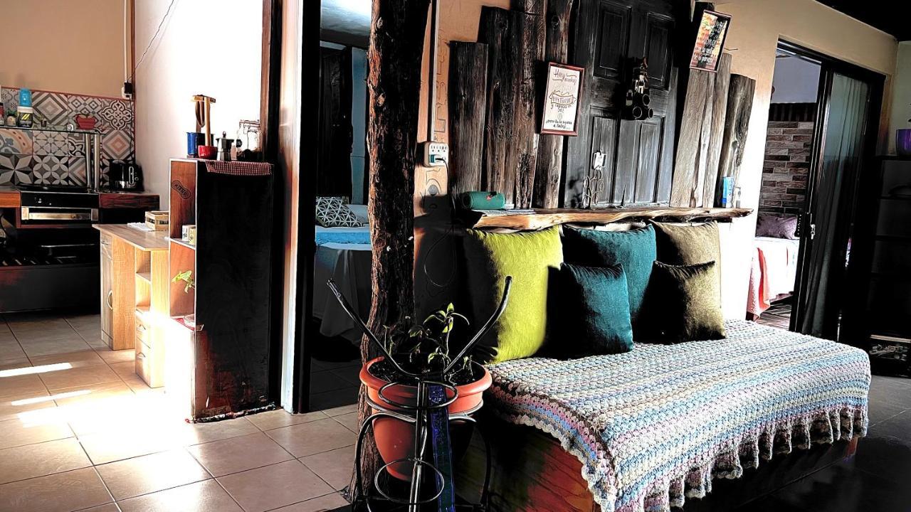 Bed and Breakfast Chillout House à Monteverde Extérieur photo